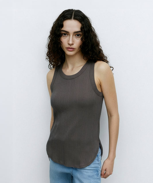 【WOMEN】nestwell / YUHINA / ユヒナの写真