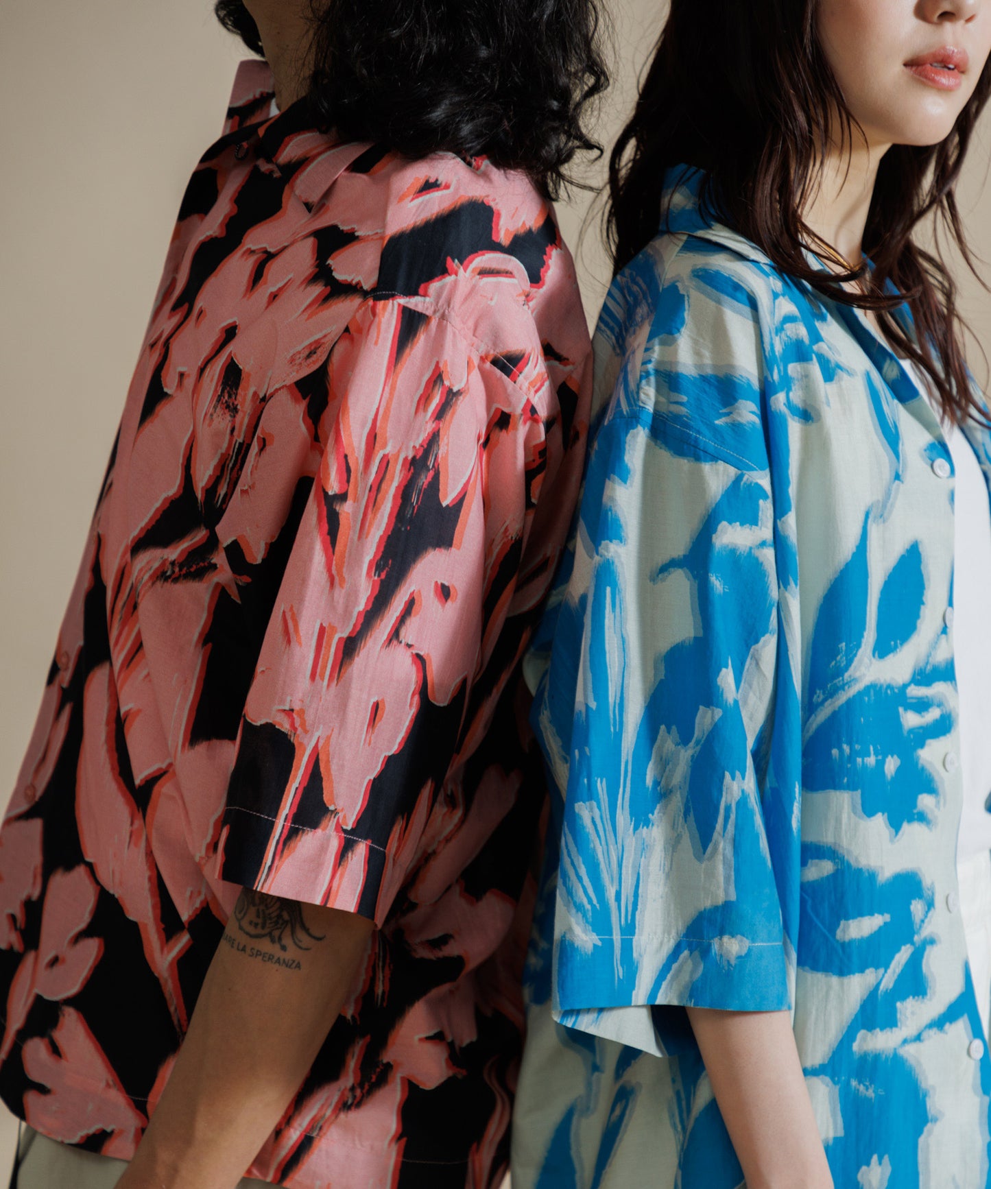 【MEN , WOMEN】LEIN コットンシルクリーフプリントシャツ