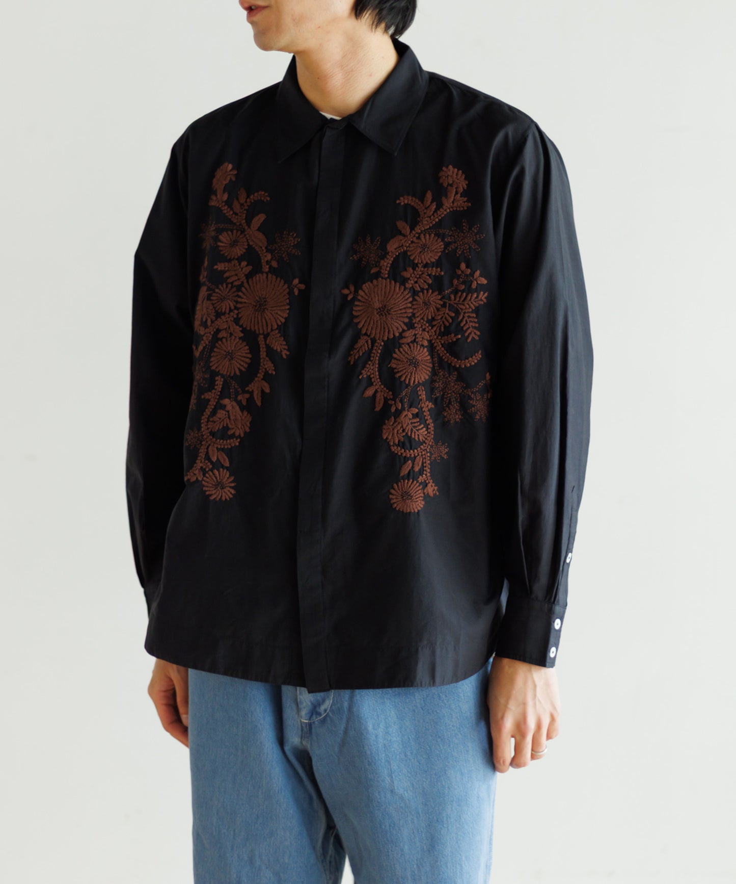 【MEN , WOMEN】LEIN / コットンシルクフラワーエンブロイダリーシャツ