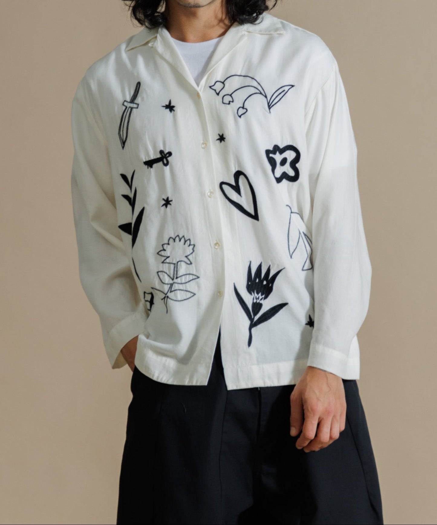 【MEN , WOMEN】LEIN / お絵描き刺繍シャツ