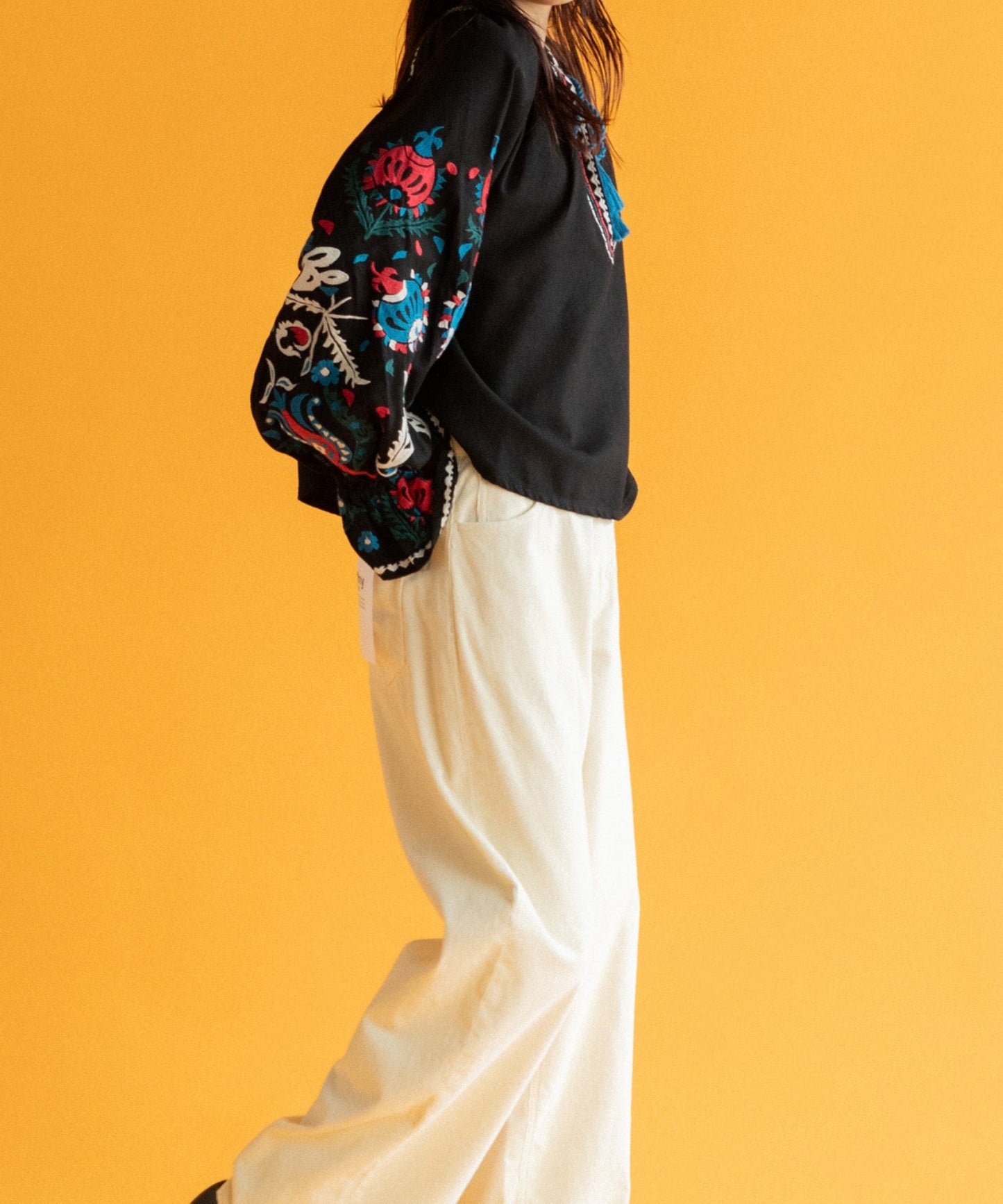 【WOMEN】LEIN / 花柄刺繍ブラウス