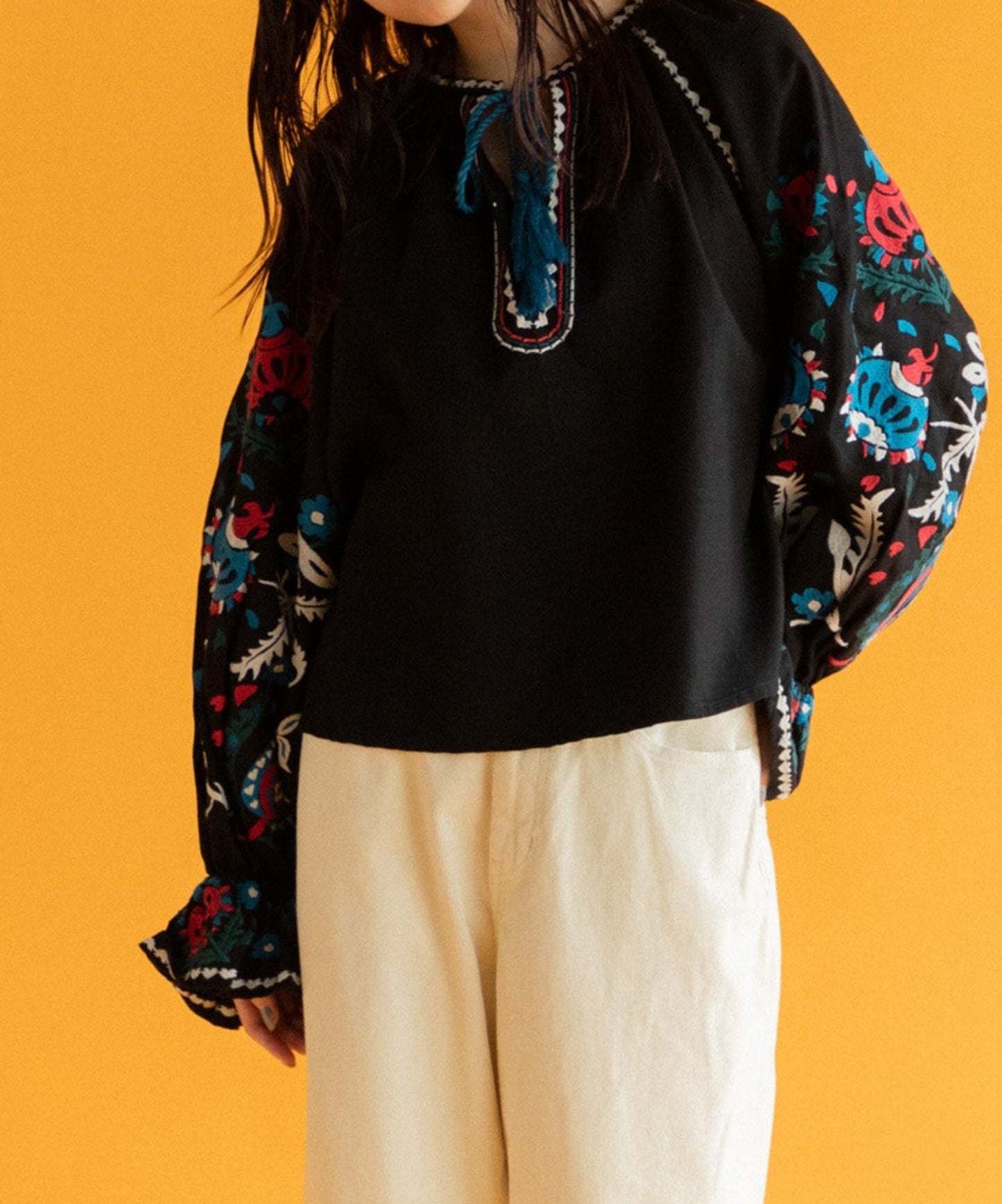 【WOMEN】LEIN / 花柄刺繍ブラウス