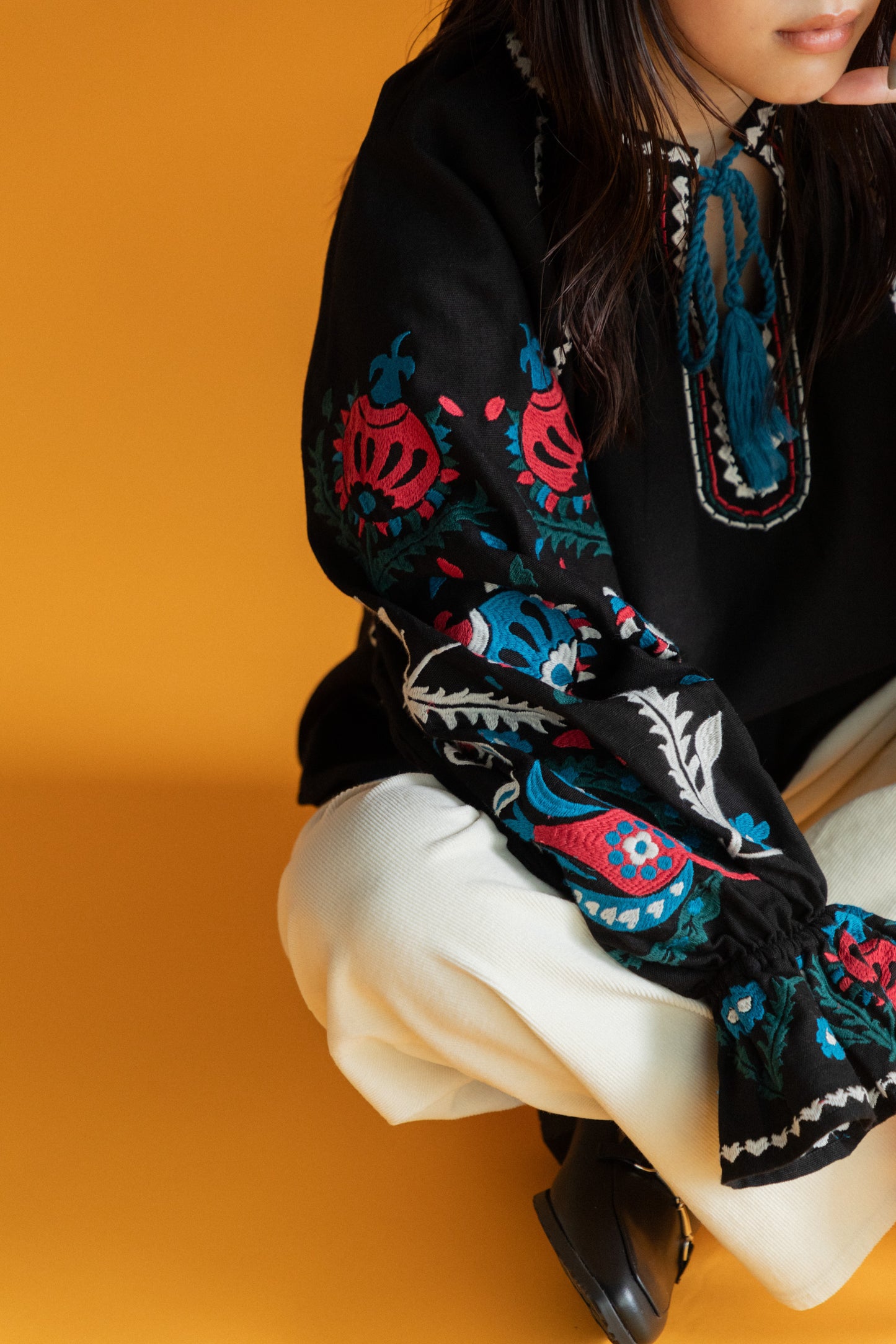 【WOMEN】LEIN / 花柄刺繍ブラウス