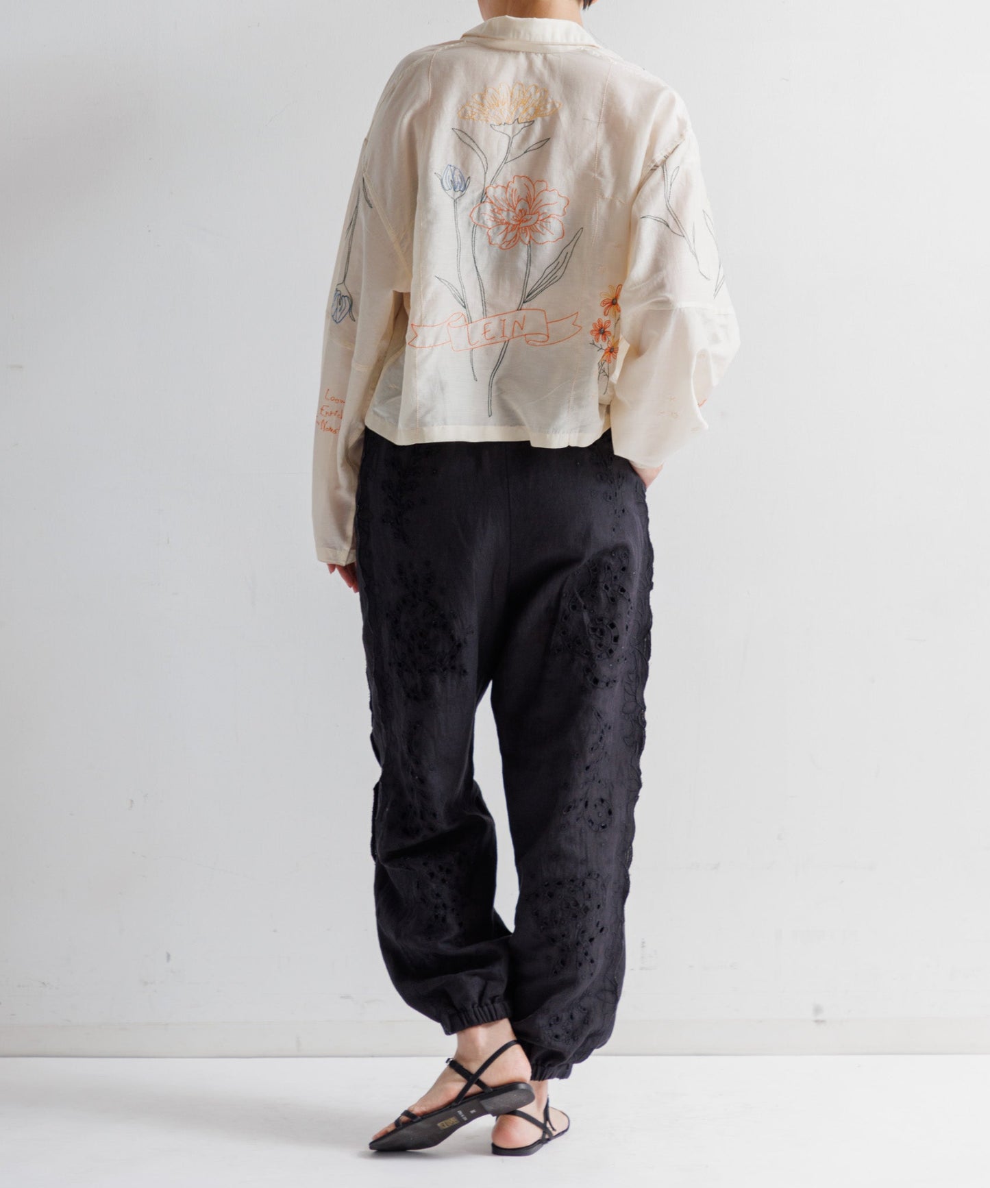 【MEN , WOMEN】LEIN / コットンシルクボタニカル刺繍シャツ