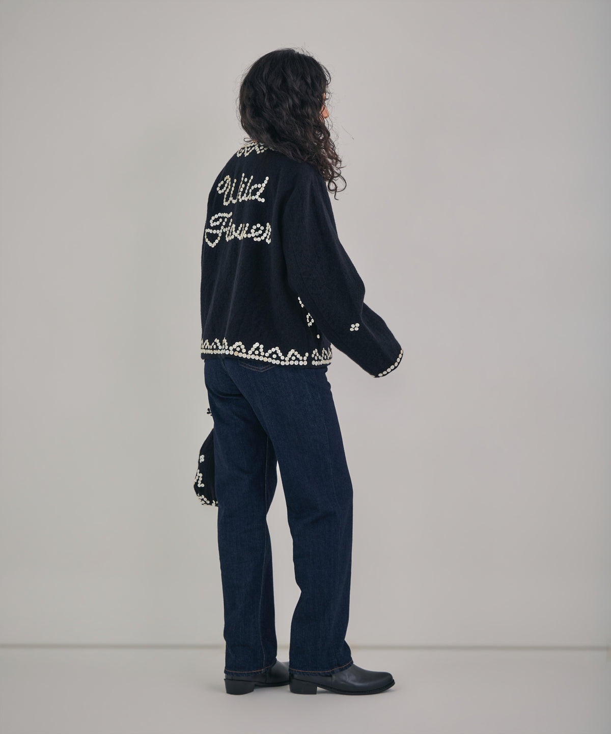 【WOMEN】シェルエンベリシュドジャケット