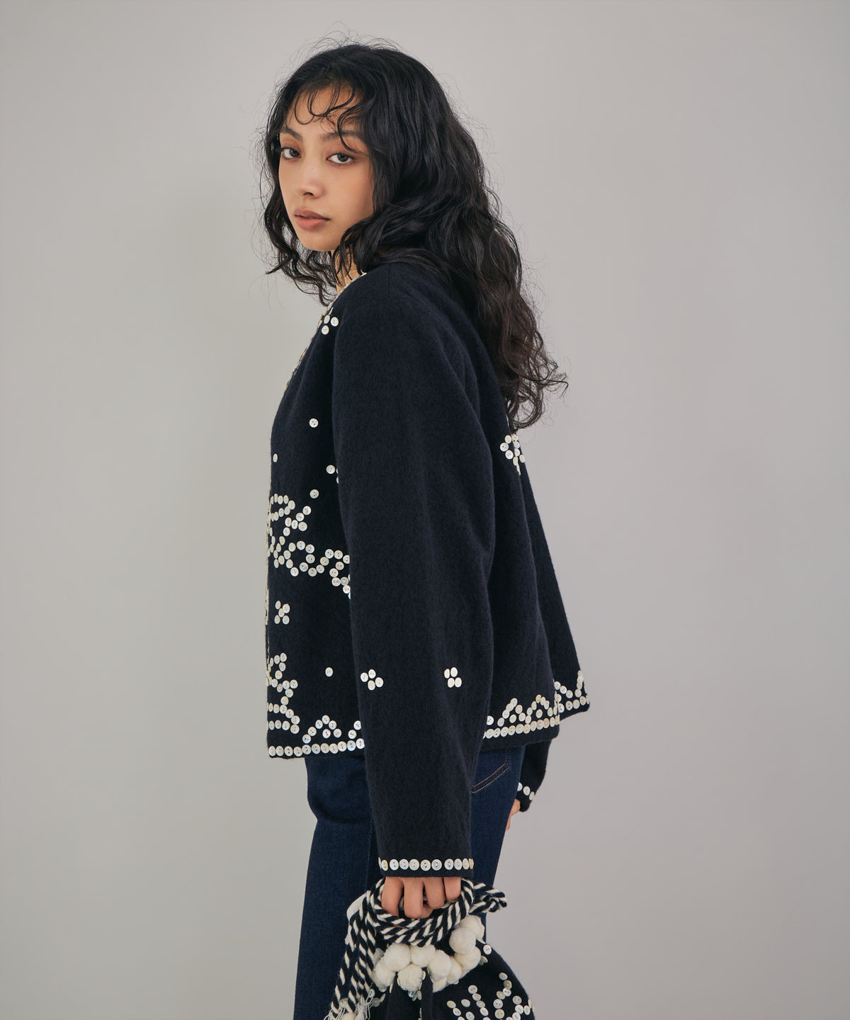 【WOMEN】シェルエンベリシュドジャケット