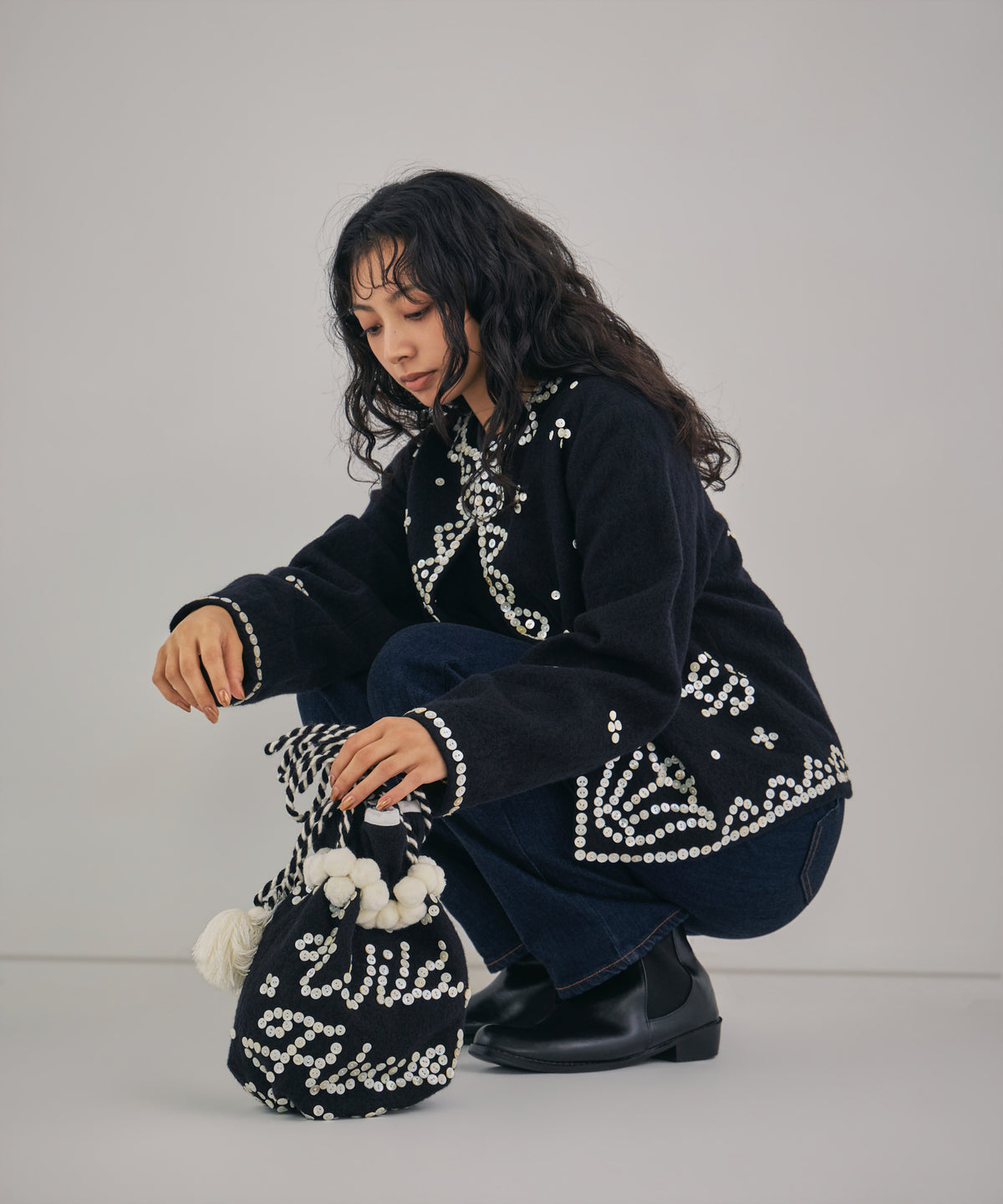 【WOMEN】シェルエンベリッシュド巾着