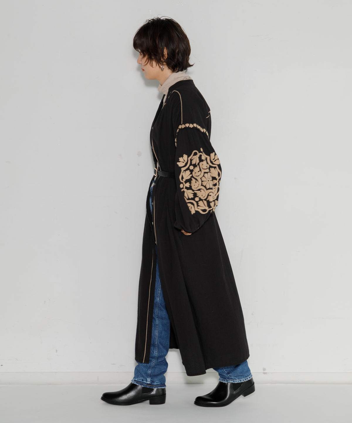 【WOMEN】LEIN 刺繍ワンピース