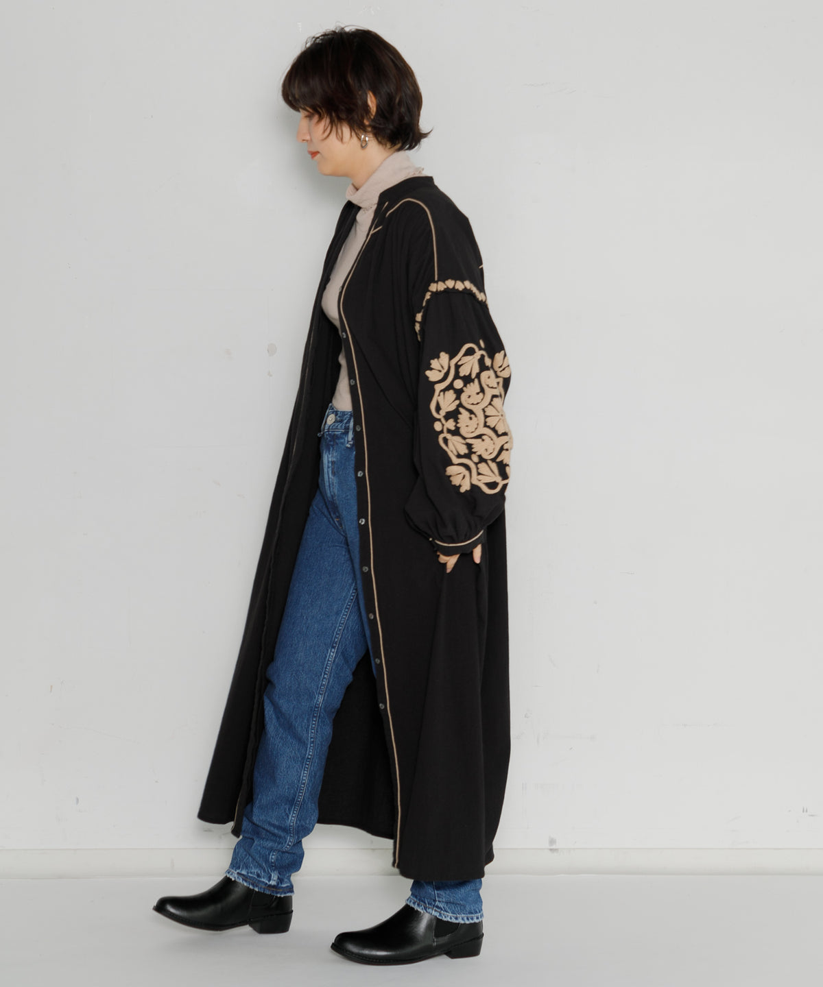 【WOMEN】LEIN 刺繍ワンピース