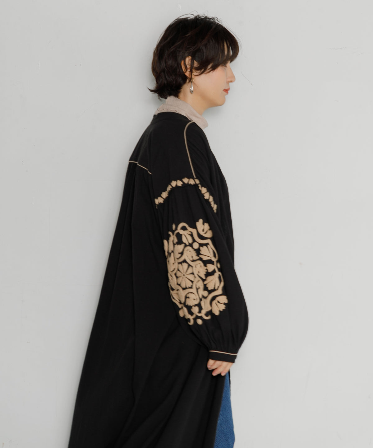 【WOMEN】LEIN 刺繍ワンピース