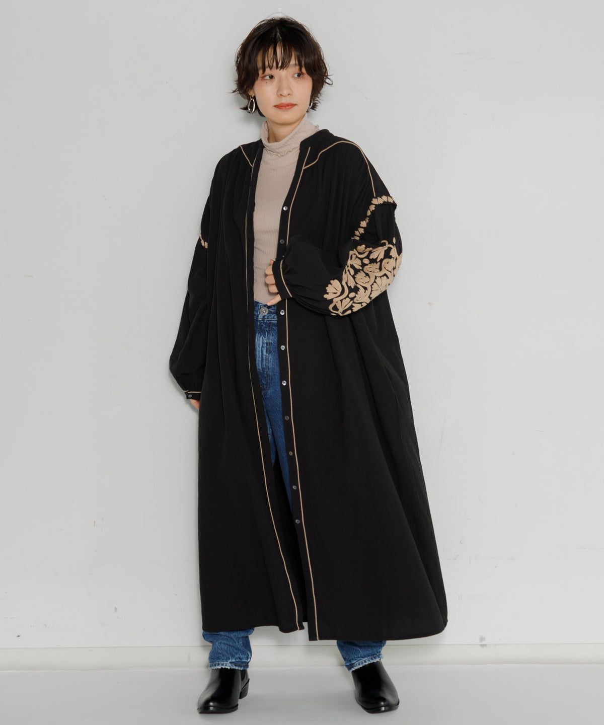 【WOMEN】LEIN 刺繍ワンピース