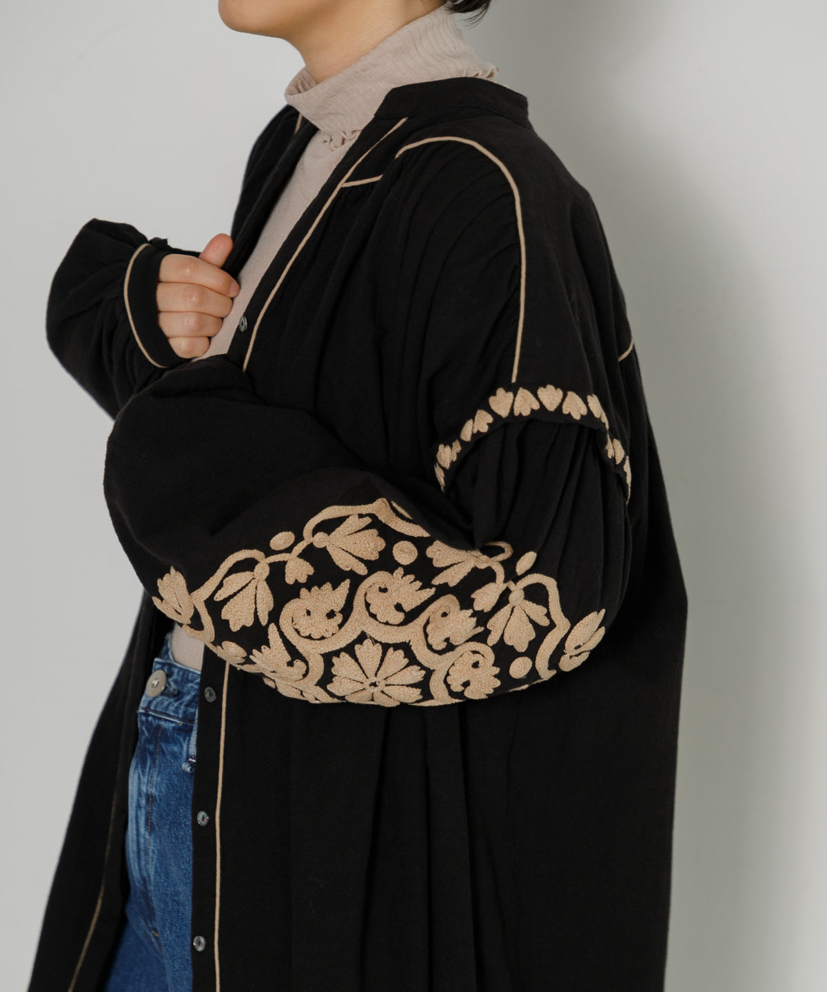 【WOMEN】LEIN 刺繍ワンピース