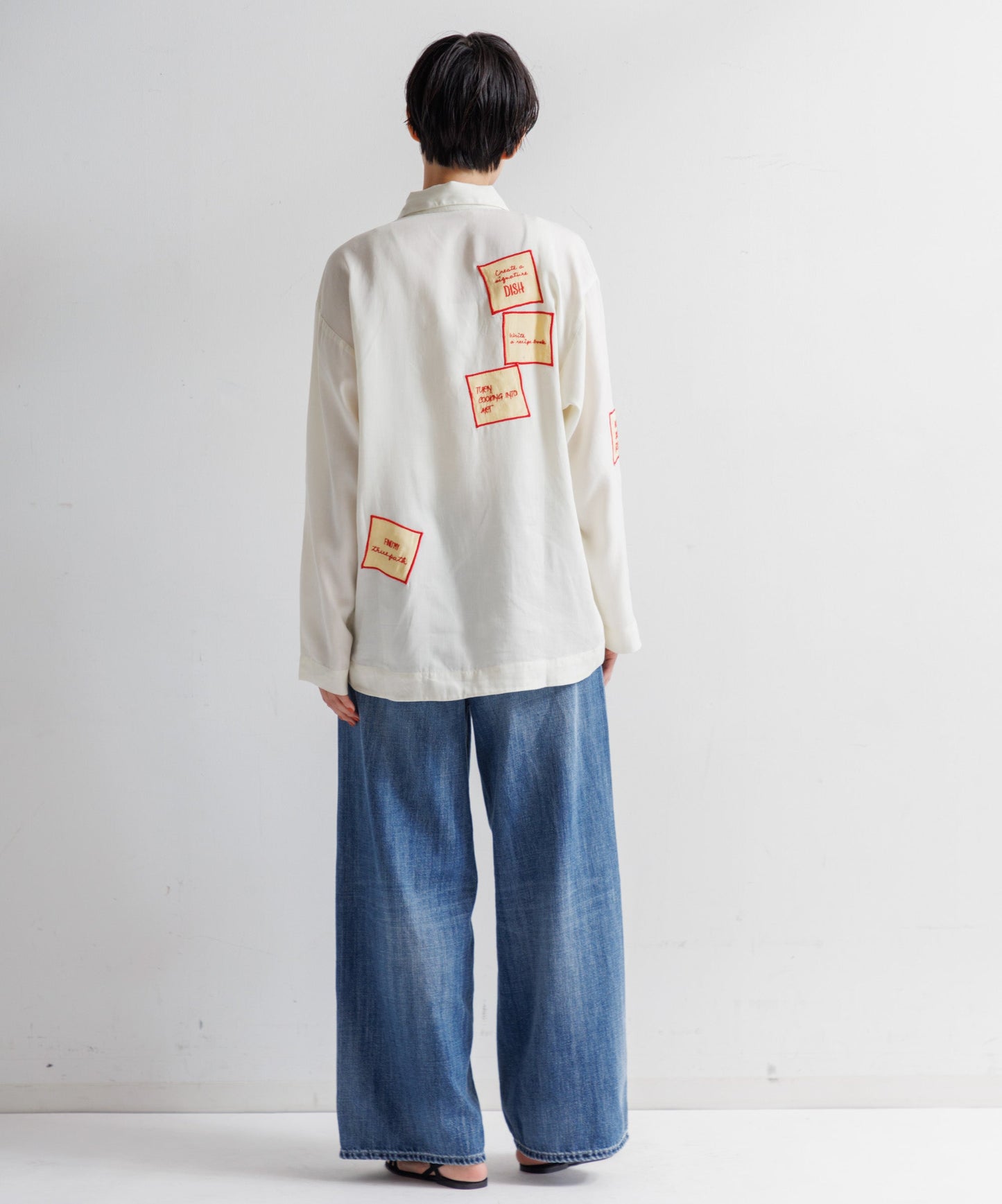 【MEN , WOMEN】LEIN / アップリケ刺繍シャツ