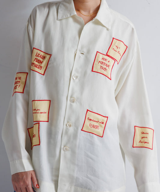 【MEN , WOMEN】LEIN / アップリケ刺繍シャツの写真