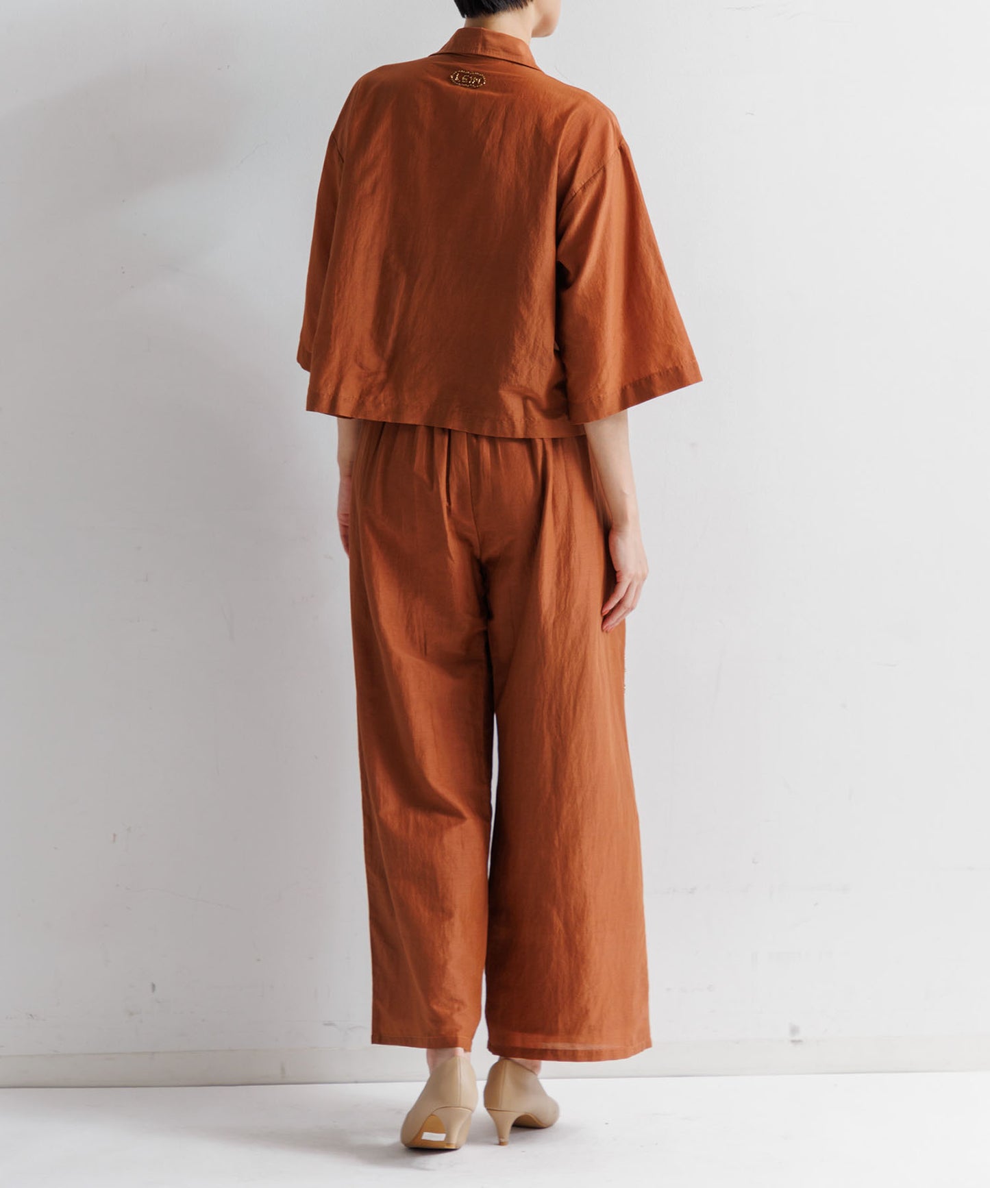 【WOMEN】LEIN コットンシルクビーズ刺繍パンツ