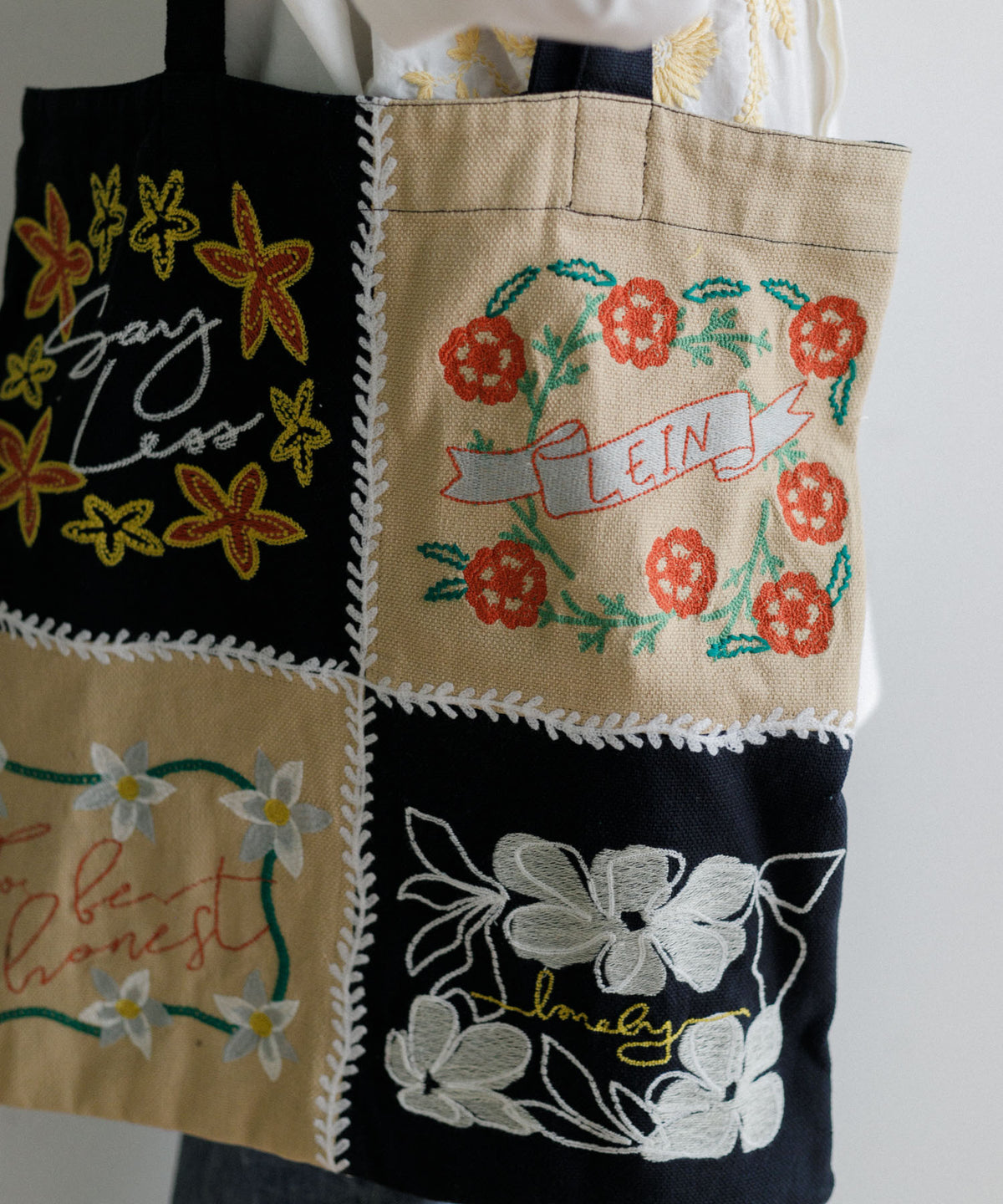 【MEN , WOMEN】LEIN Wフェイスパッチワーク刺繍トートバッグ