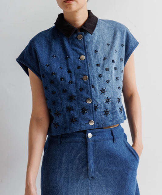 【WOMEN】LEIN カディビーズ刺繍トップスの写真