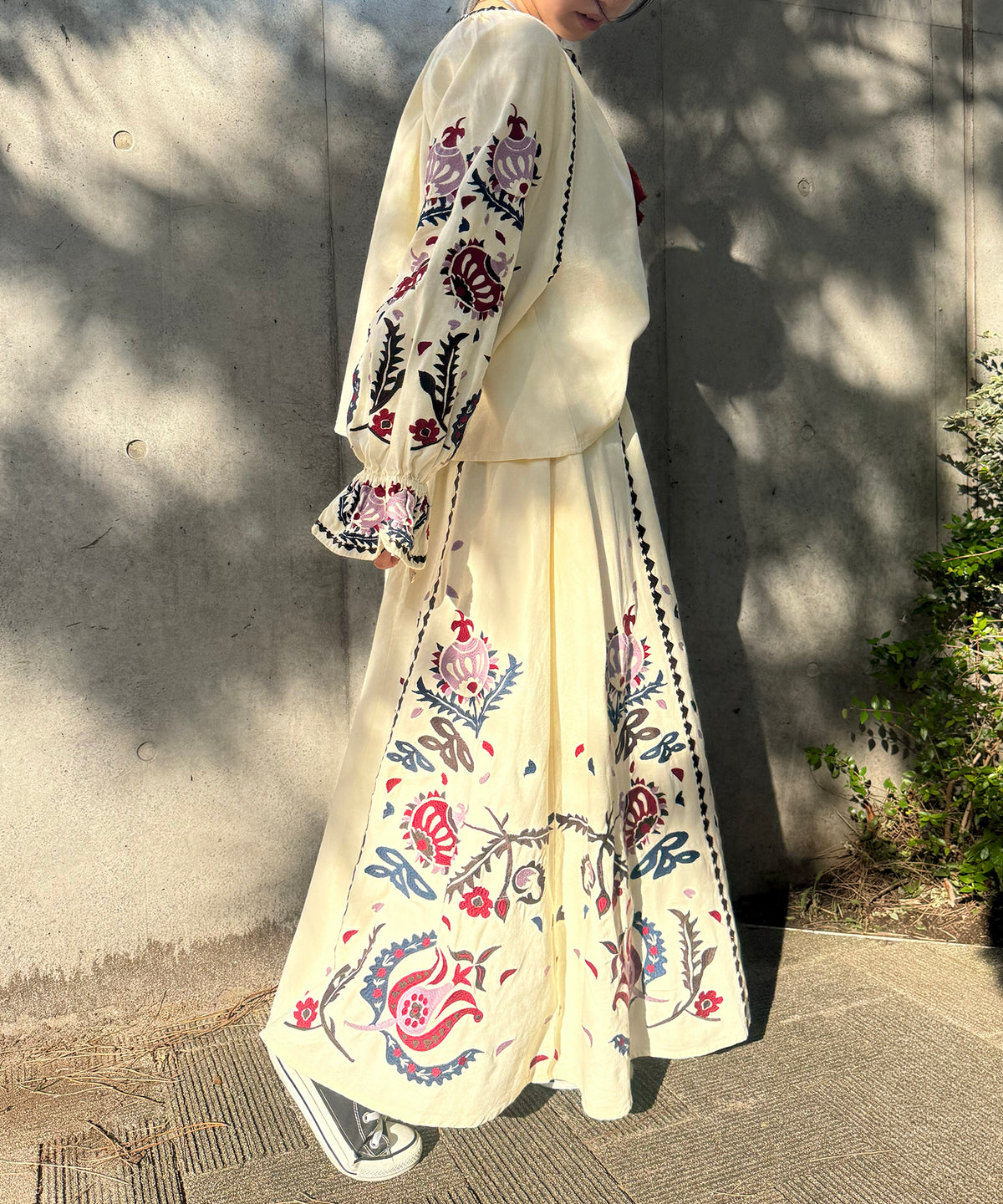 【WOMEN】LEIN / 花柄刺繍スカート