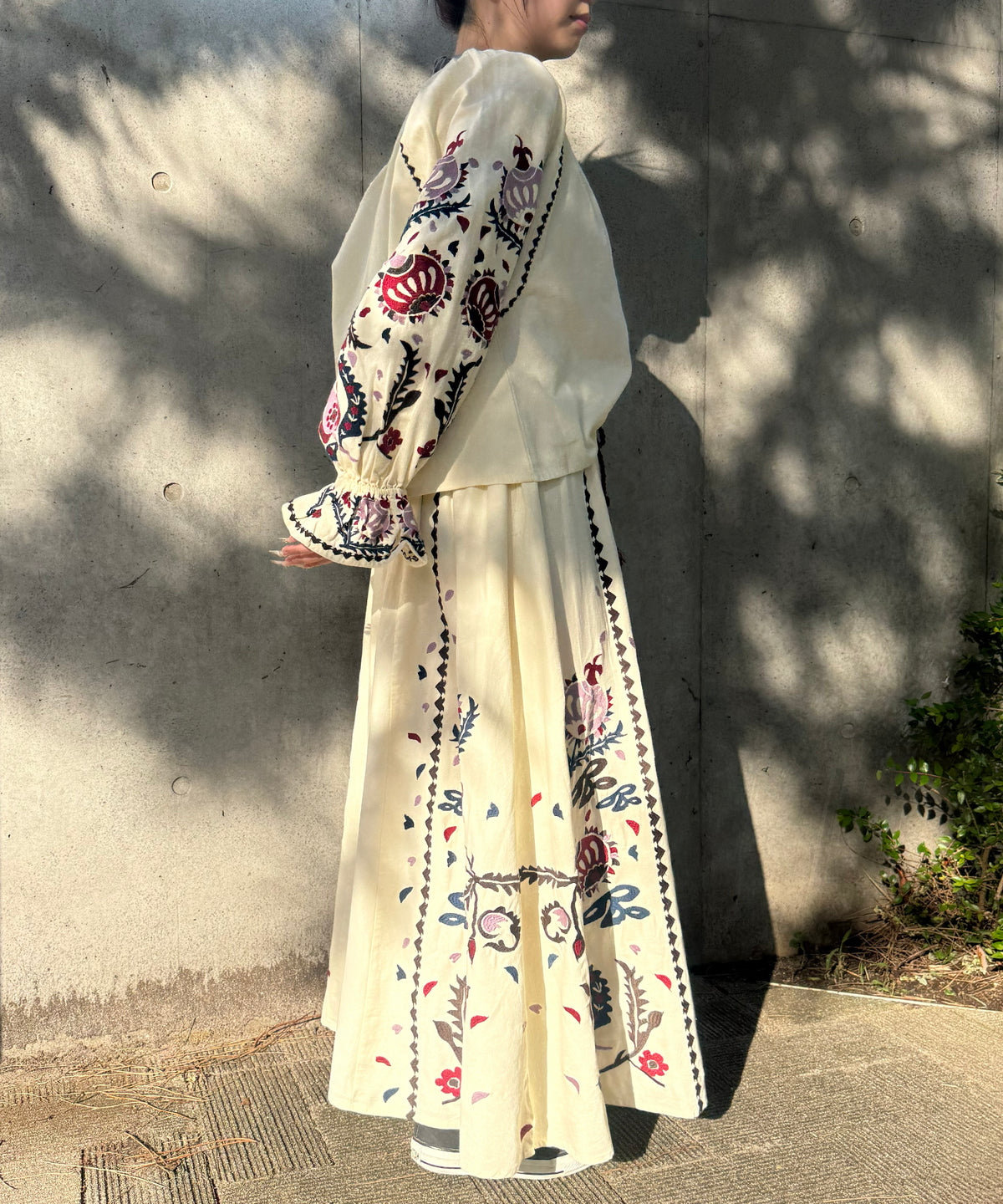 【WOMEN】LEIN / 花柄刺繍スカート