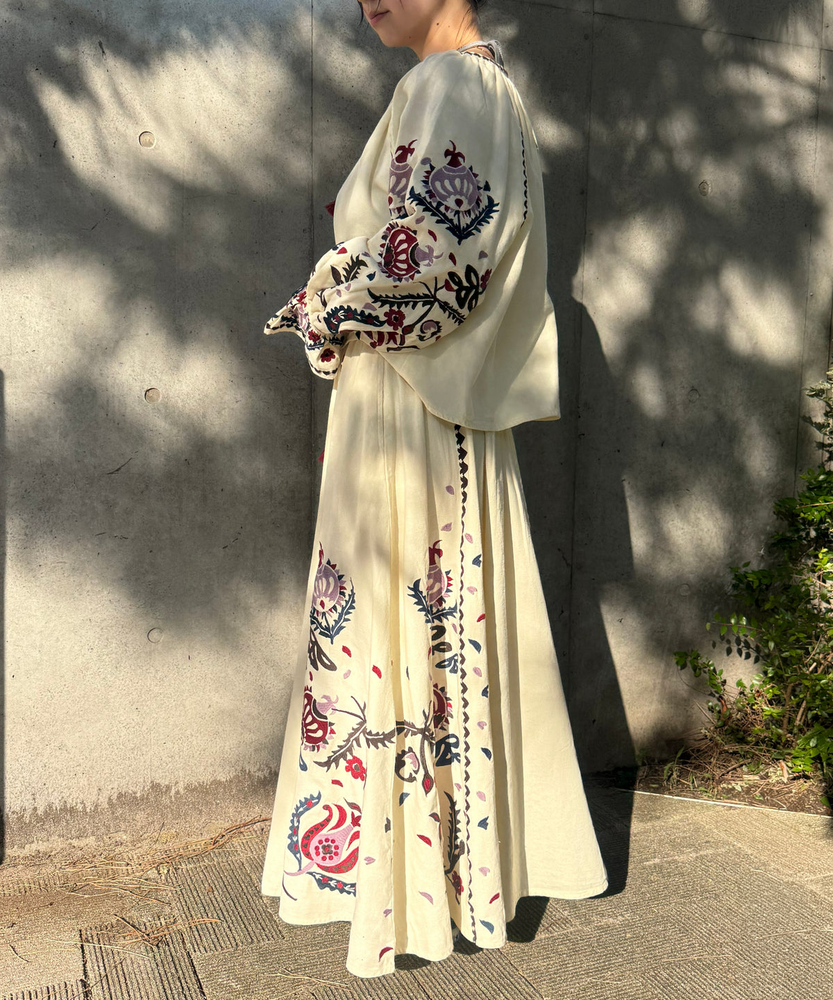 【WOMEN】LEIN / 花柄刺繍スカート