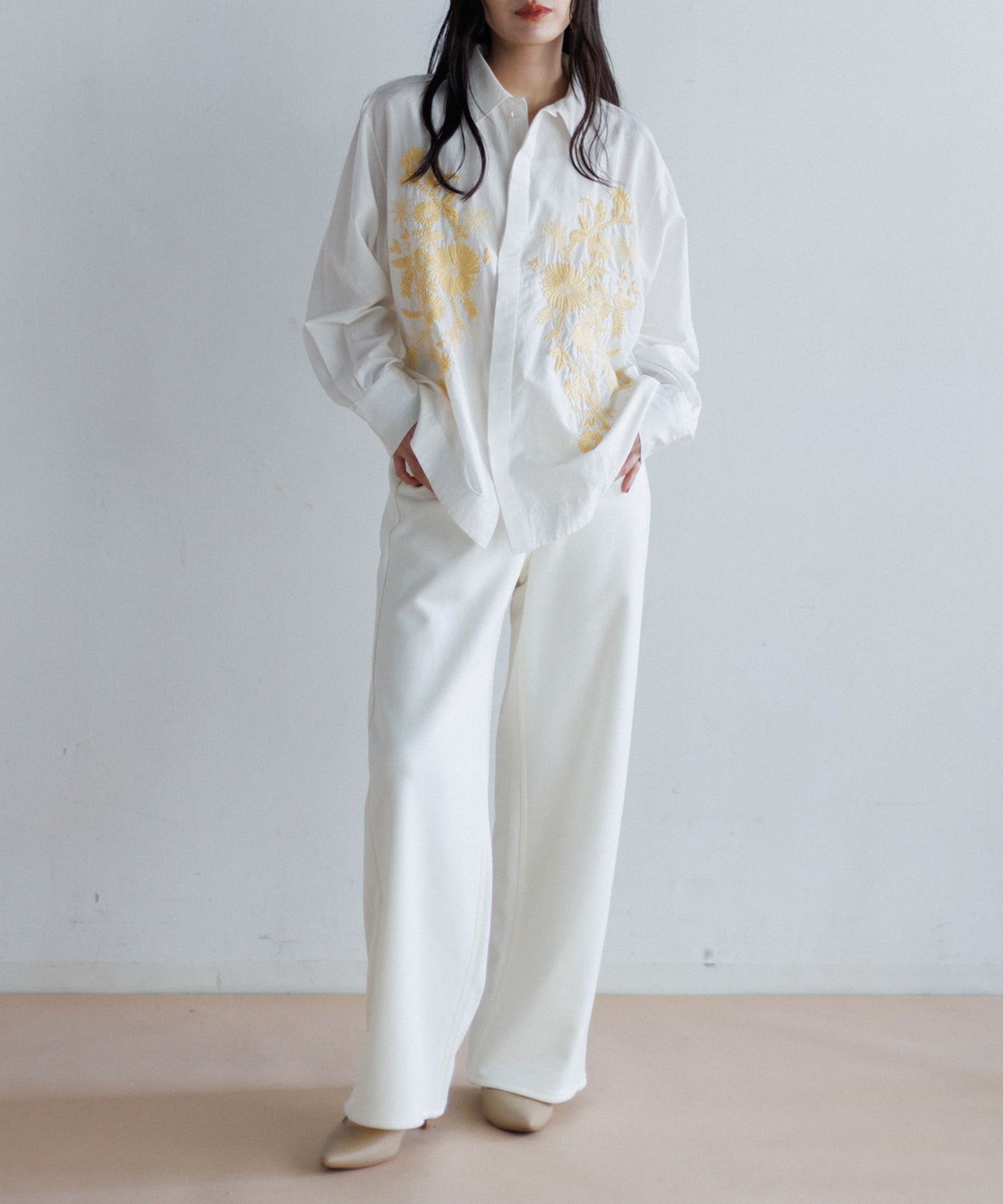 【MEN , WOMEN】LEIN / コットンシルクフラワーエンブロイダリーシャツ