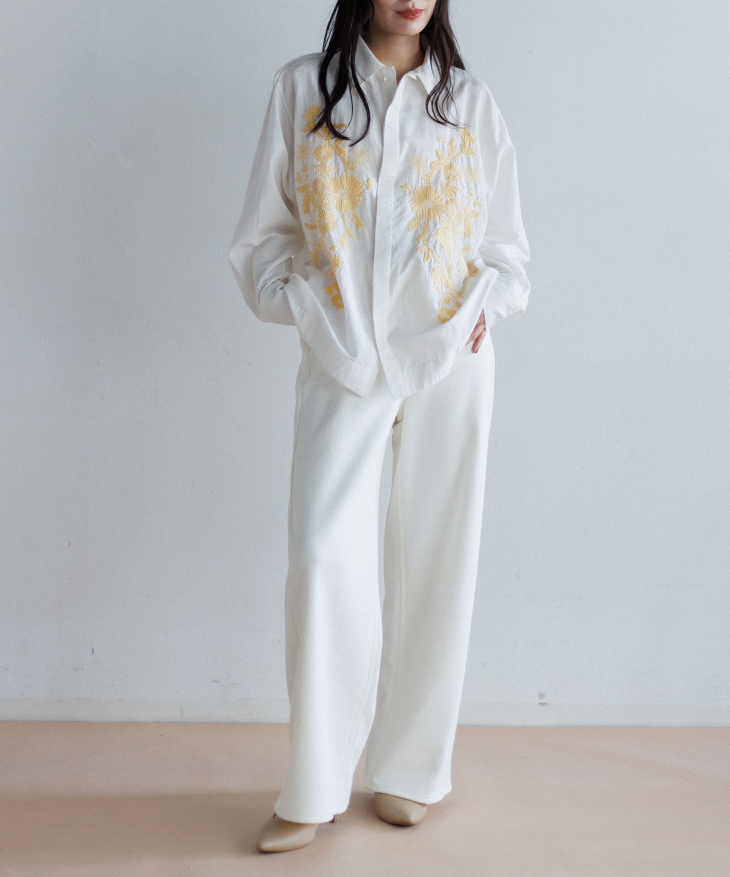 【MEN , WOMEN】LEIN / コットンシルクフラワーエンブロイダリーシャツ