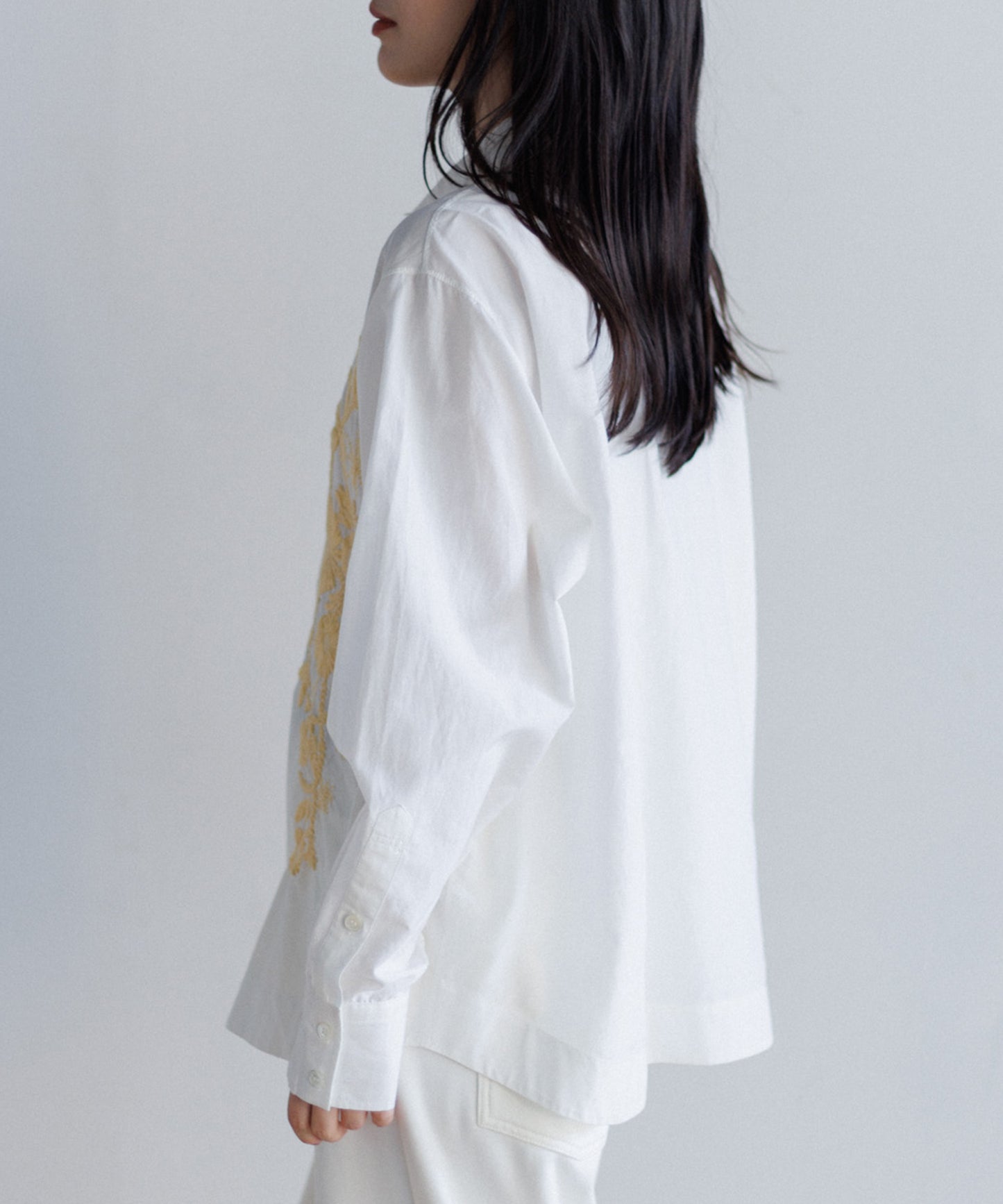 【MEN , WOMEN】LEIN / コットンシルクフラワーエンブロイダリーシャツ