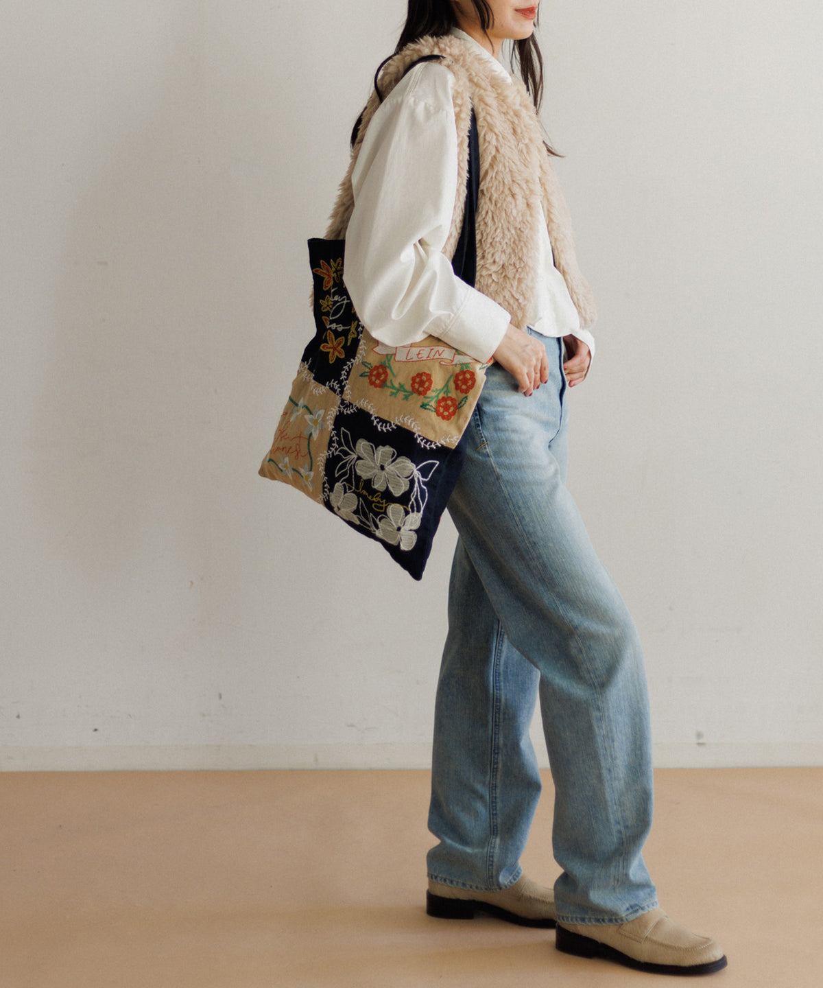 【MEN , WOMEN】LEIN Wフェイスパッチワーク刺繍トートバッグ