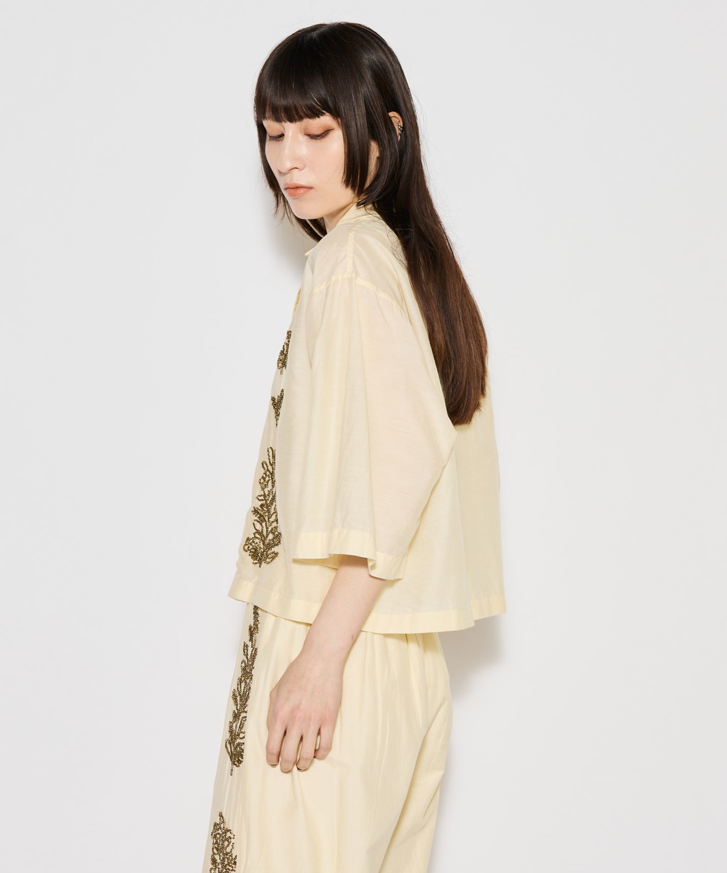 【WOMEN】LEIN コットンシルクビーズ刺繍シャツ