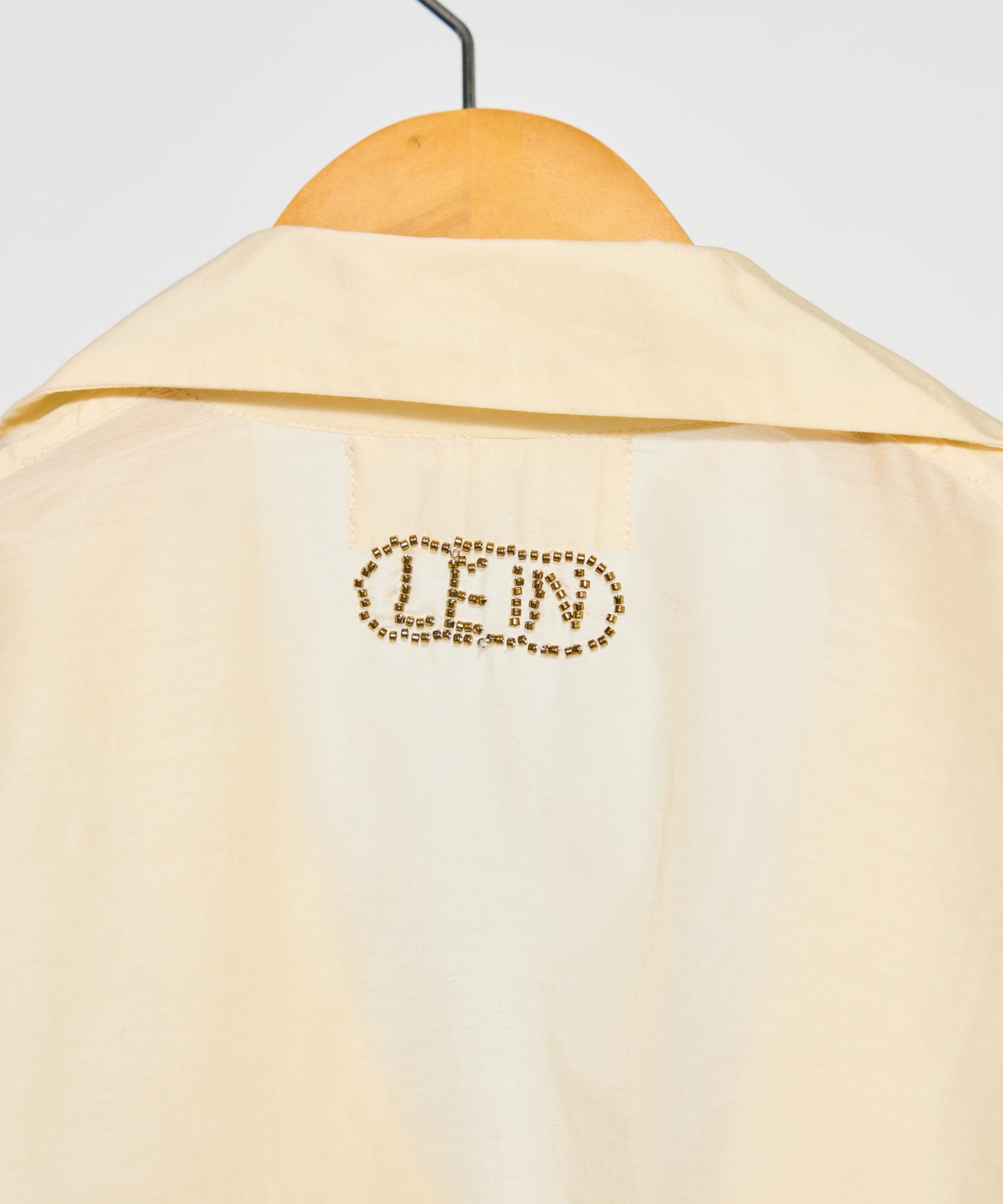 【WOMEN】LEIN コットンシルクビーズ刺繍シャツ