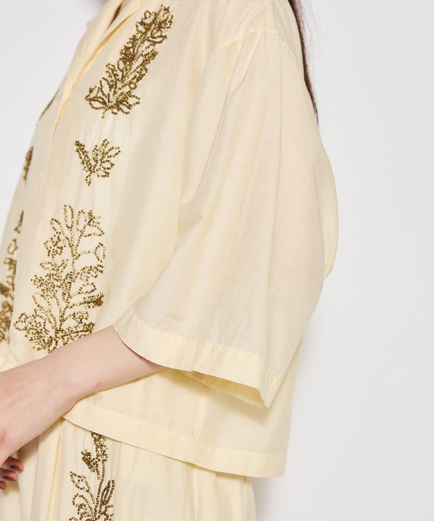 【WOMEN】LEIN コットンシルクビーズ刺繍シャツ