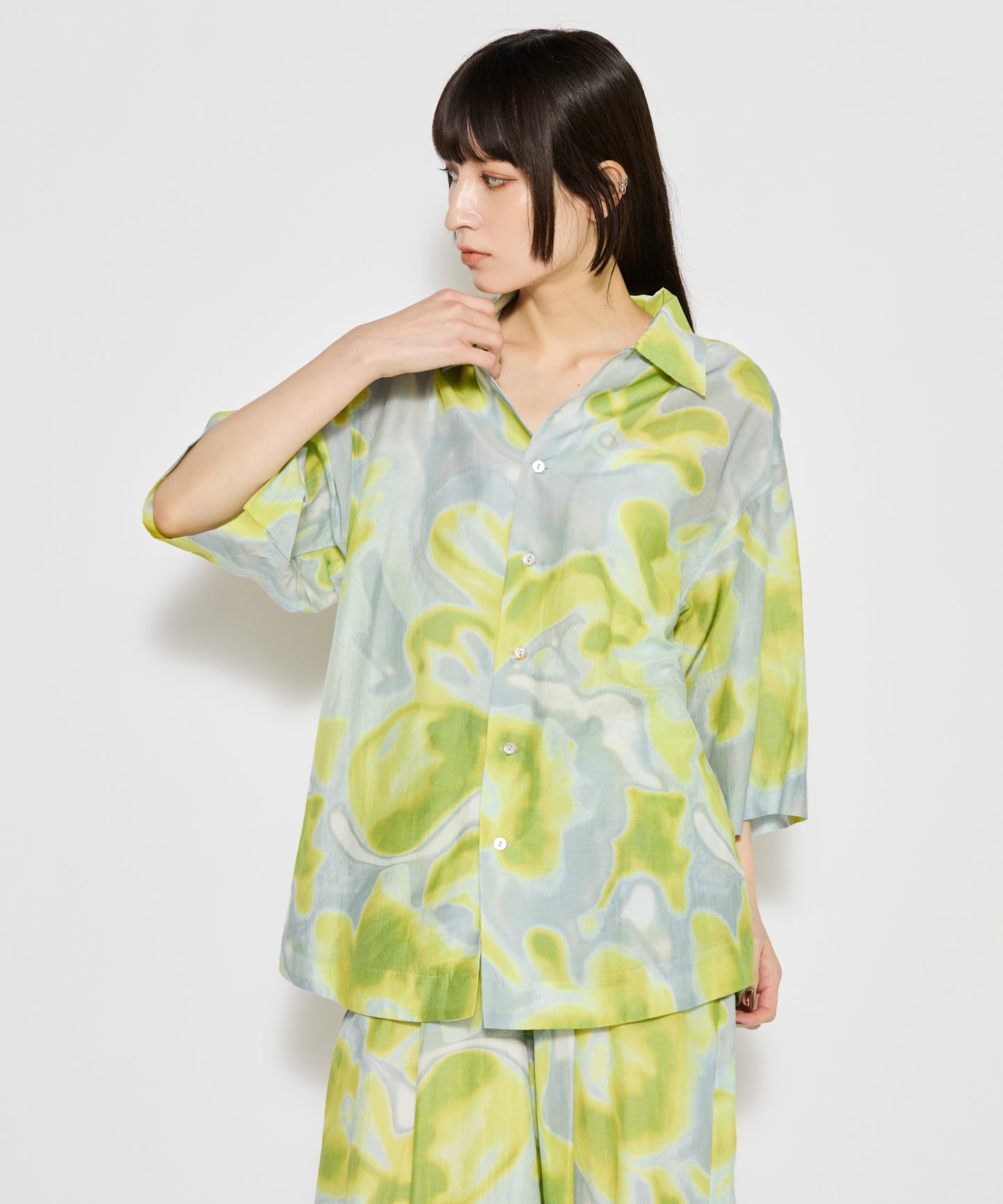 【MEN , WOMEN】LEIN / コットンシルクフラワープリントシャツ