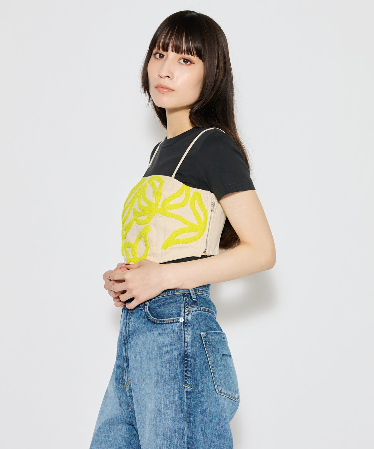 【WOMEN】LEIN リングヤーンアリ刺繍ビスチェ