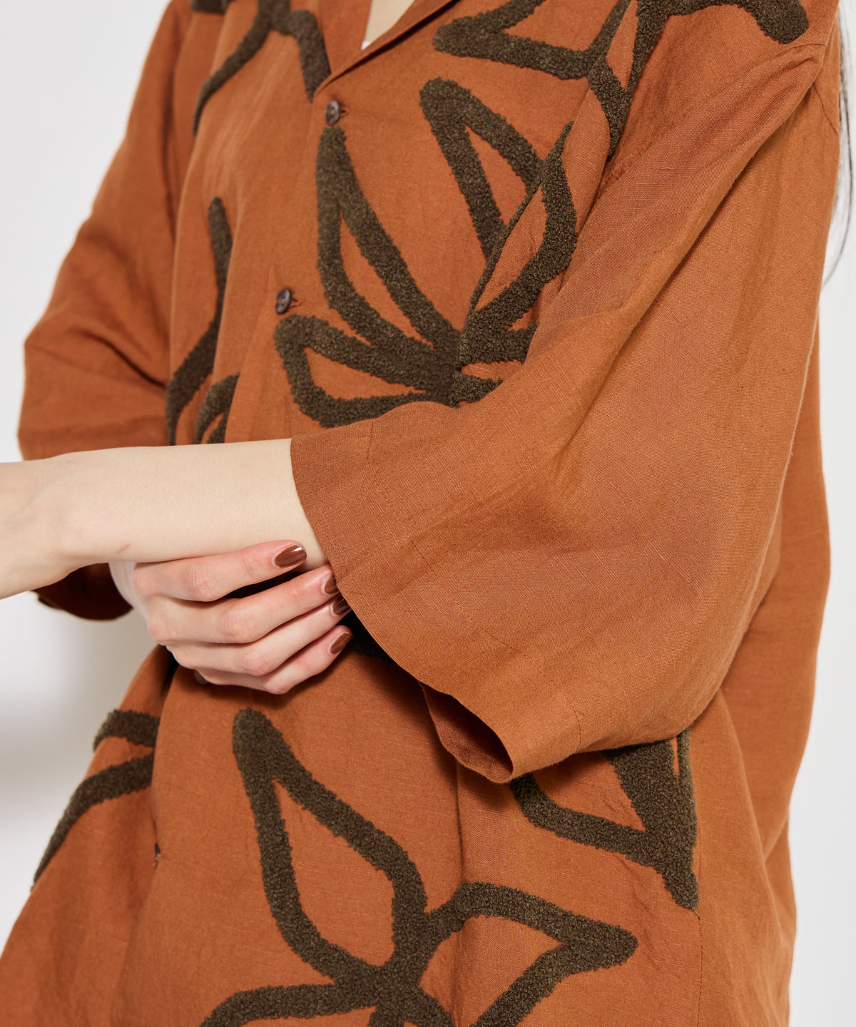 【MEN,WOMEN】LEIN / リネン混タオル刺繍シャツ