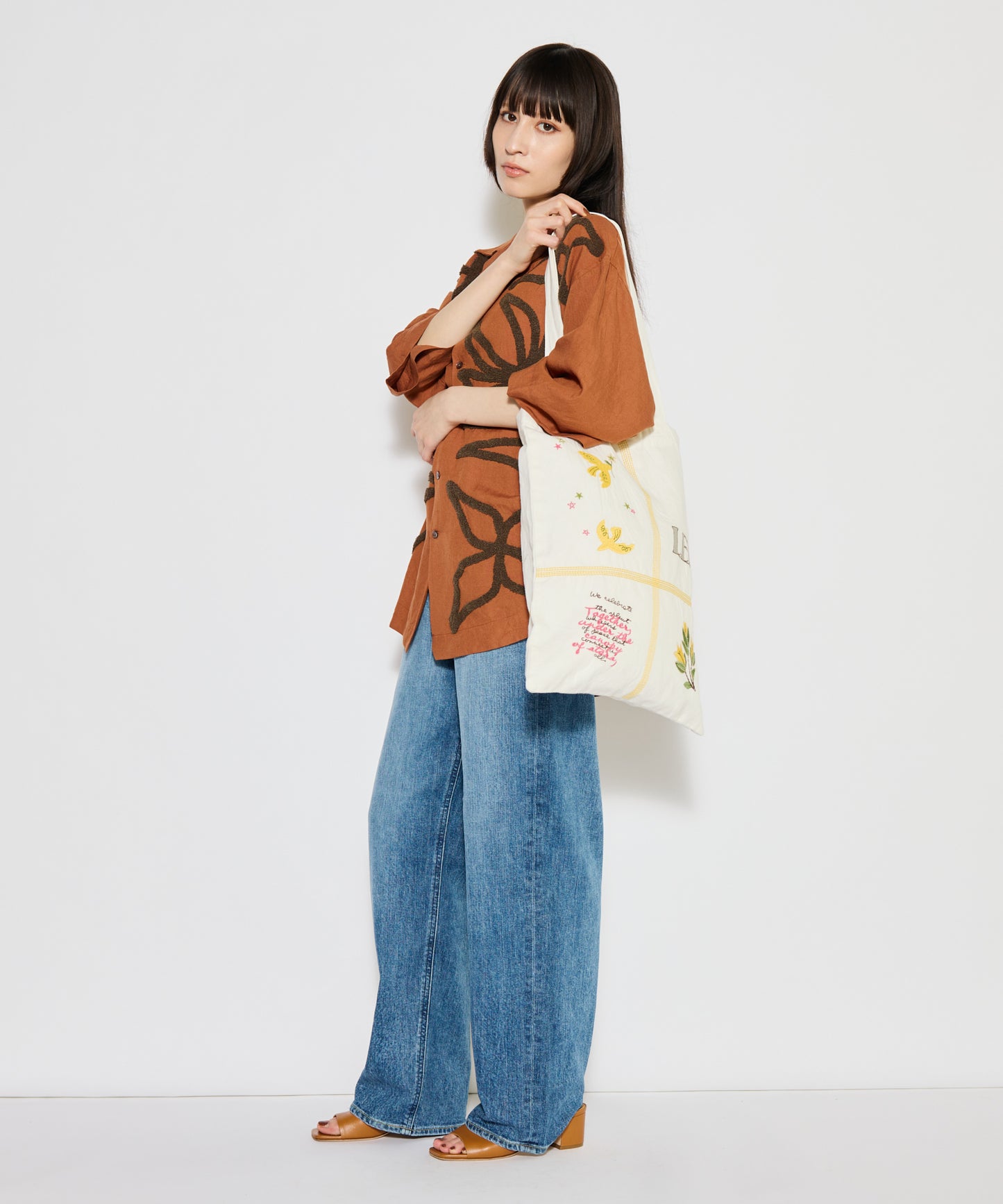 【MEN,WOMEN】LEIN お絵描きパッチワーク刺繍トートバッグ