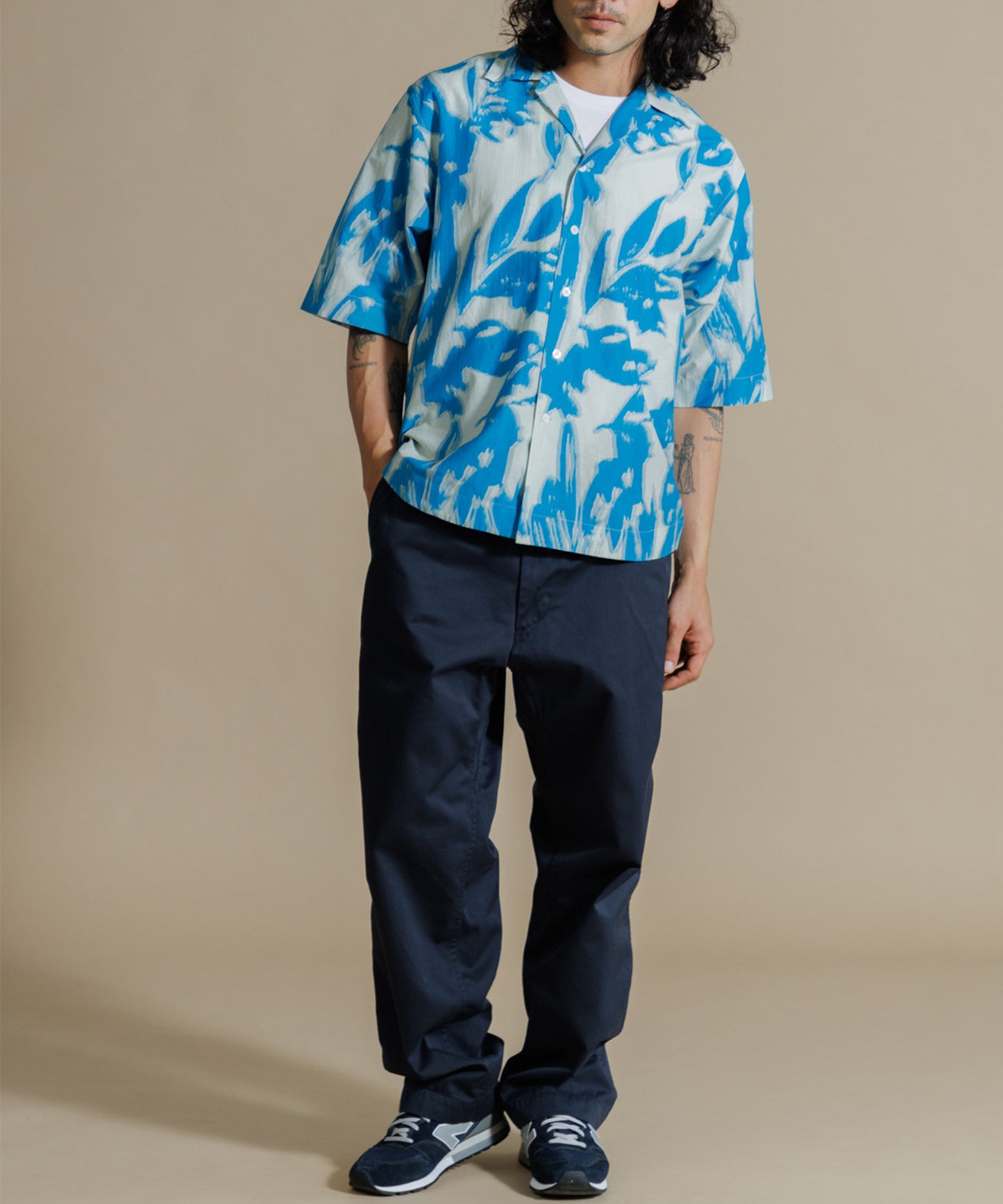 【MEN , WOMEN】LEIN コットンシルクリーフプリントシャツ　