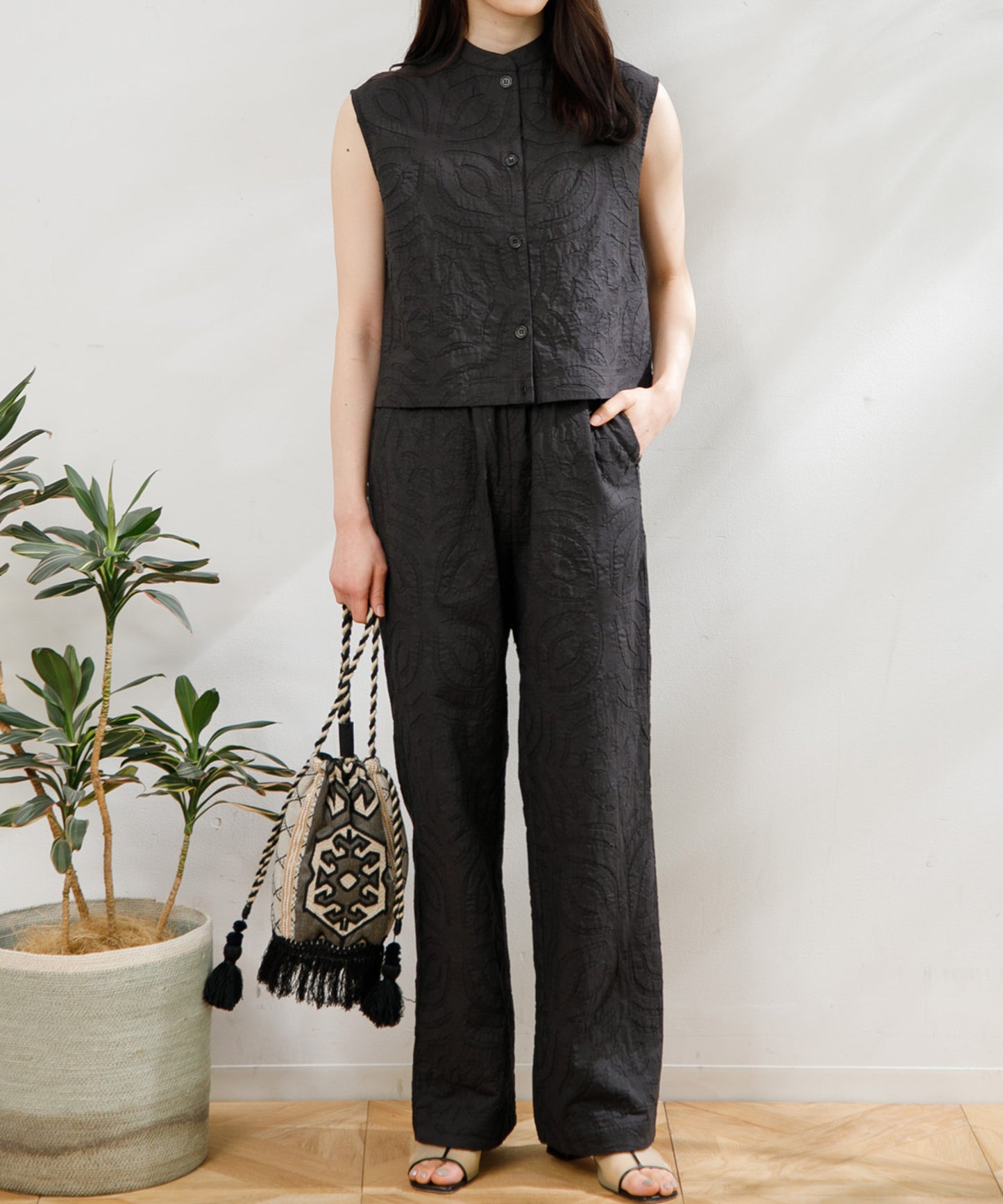 【WOMEN】LEIN / ハンドステッチ総柄イージーパンツ