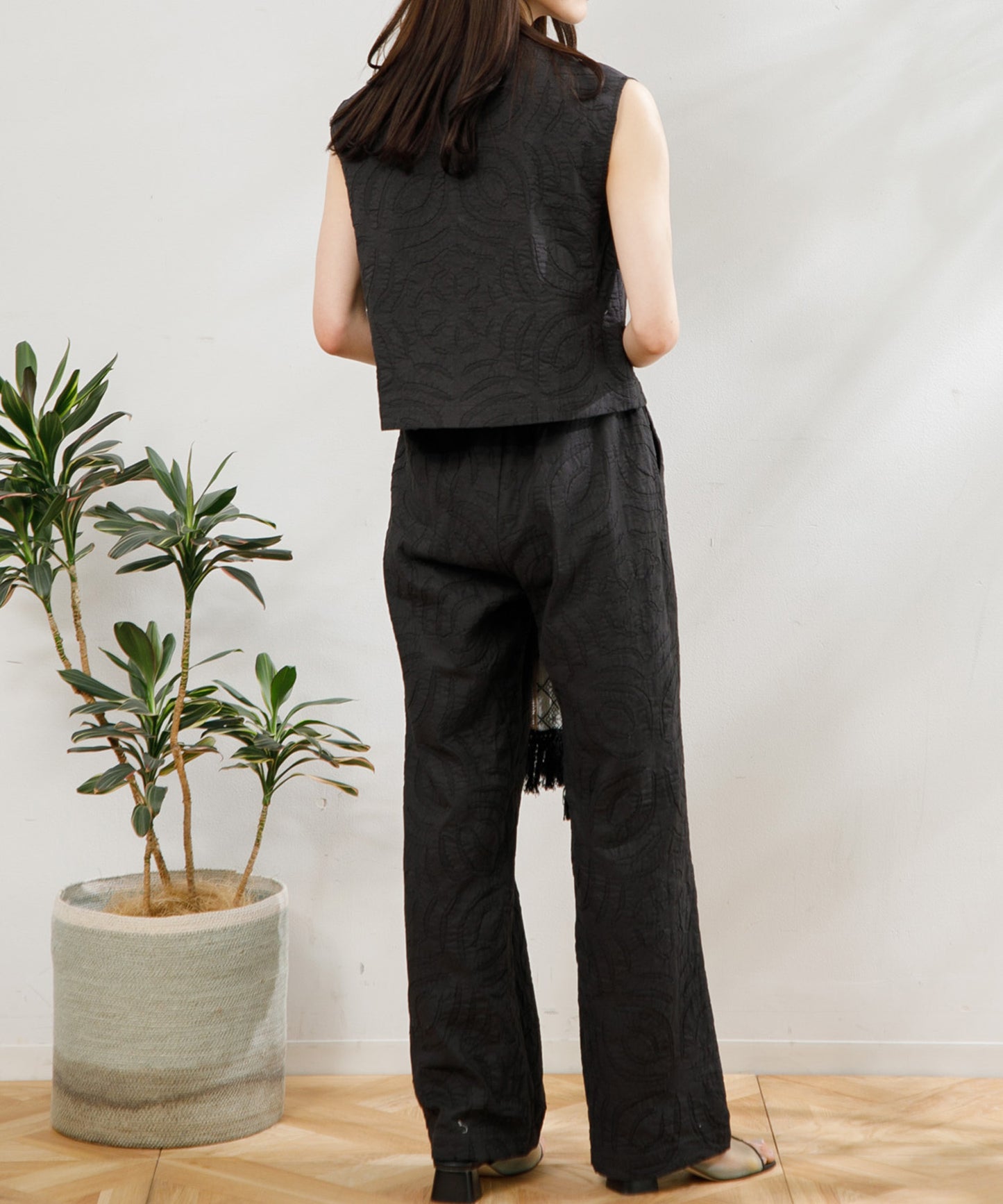 【WOMEN】LEIN / ハンドステッチ総柄イージーパンツ