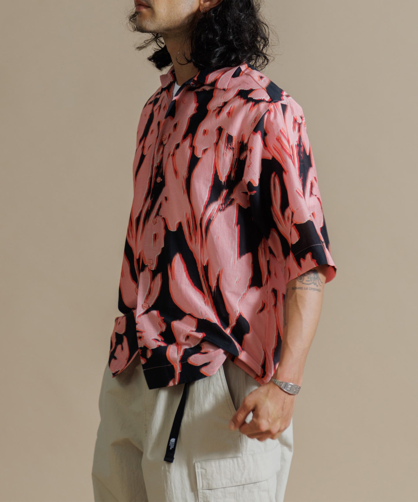 【MEN , WOMEN】LEIN コットンシルクリーフプリントシャツ　